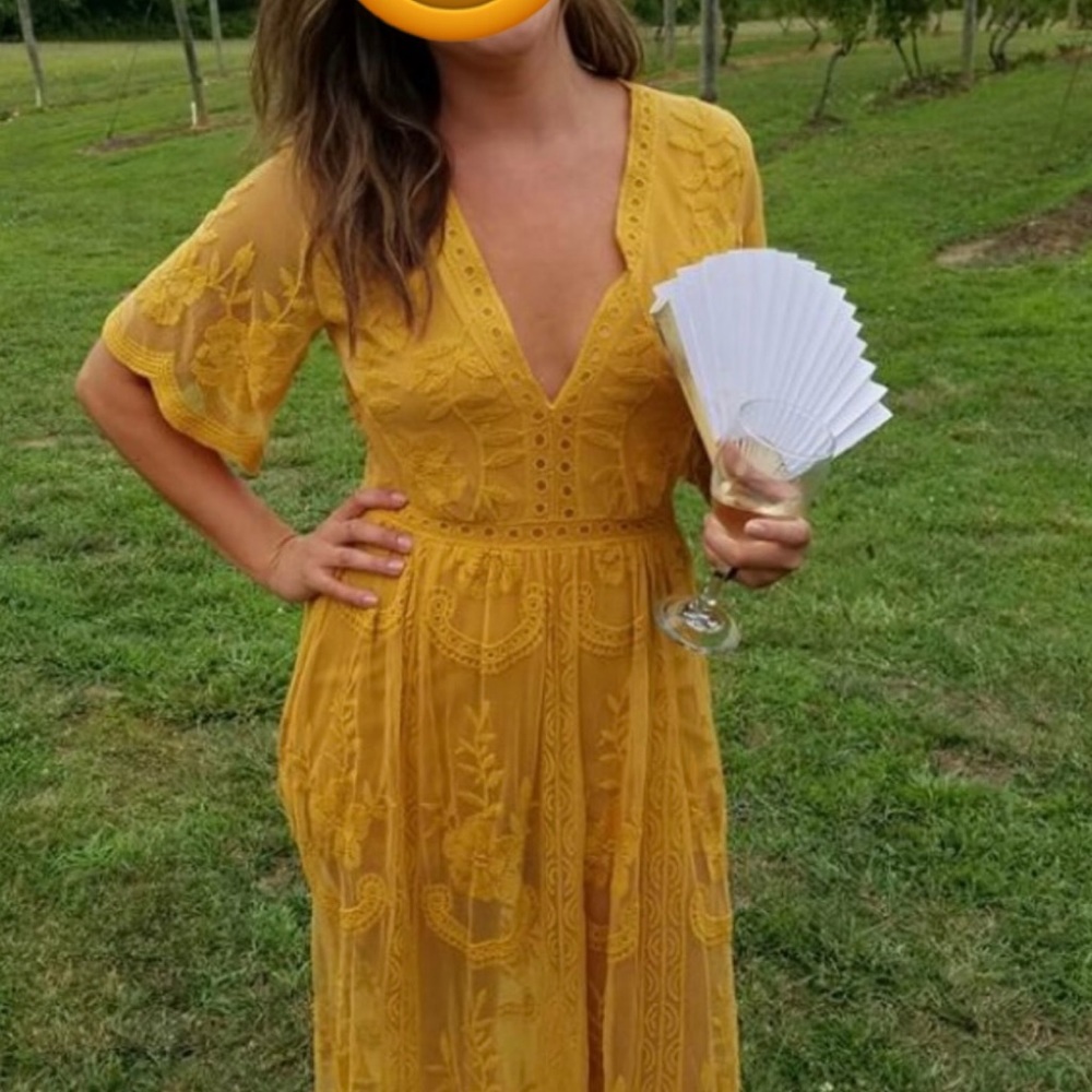 Lace dress